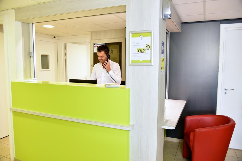 Sweet And Smart Sarreguemines - Hambach Hotel Buitenkant foto